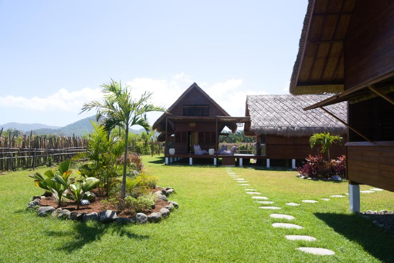 Naia Villas And Bungalows Sumbawa Sekongkang Экстерьер фото