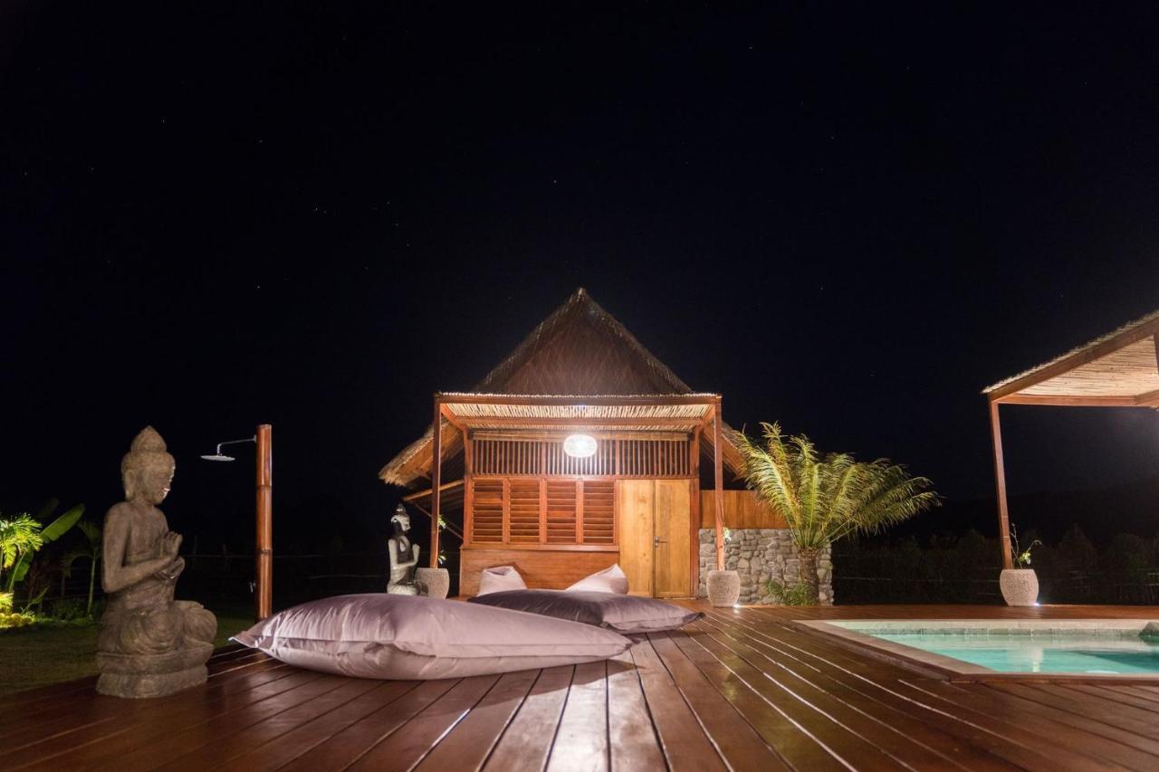 Naia Villas And Bungalows Sumbawa Sekongkang Экстерьер фото